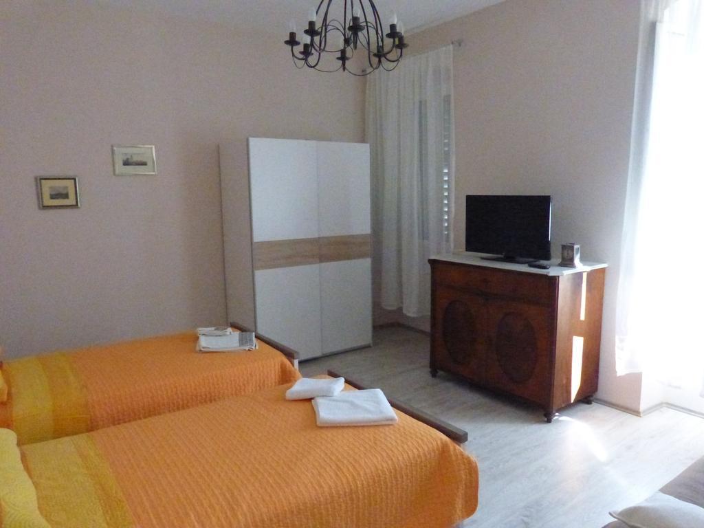 ספליט Pavelin Apartments מראה חיצוני תמונה